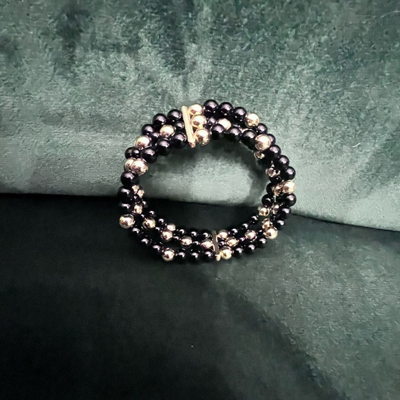 Talbots beaded elastic bracelet! - Picture 4 of 4